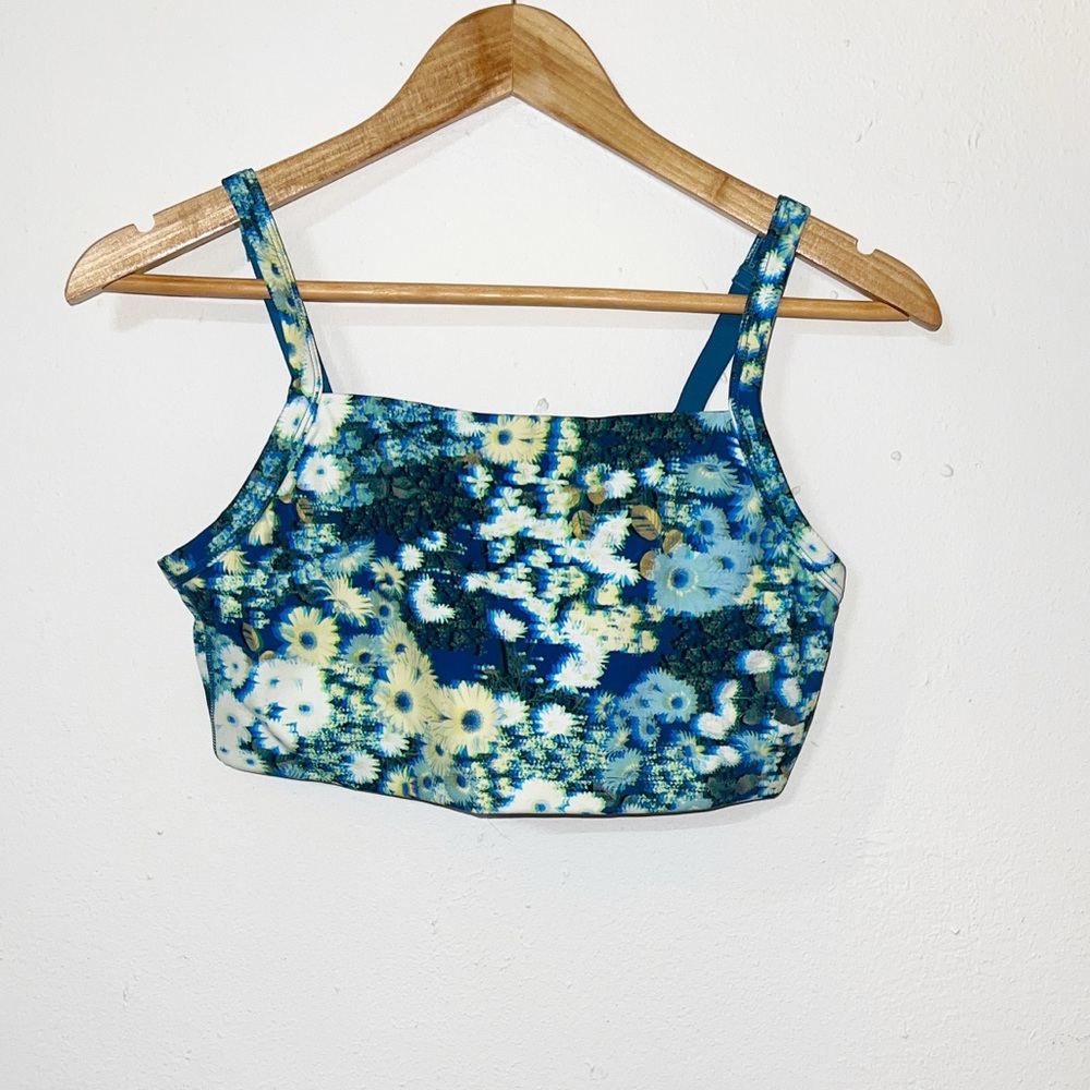 Offline by Aerie 3D blue floral print blue sports bra new